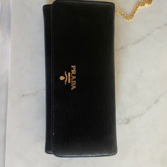 Authentic Prada Large Saffiano Leather Wallet - Picture 3 of 10